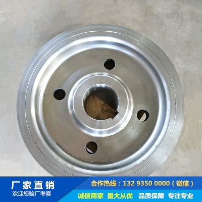 鍛造雙梁起重機(jī)車輪鍛件